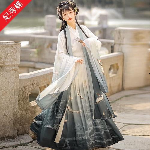 汉服成人披肩图解大全视频,传统服饰之美，一披肩间尽显风采